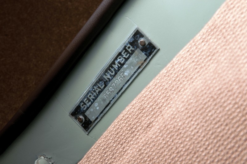 Car-Revs-Daily.com RM Auctions Motor City 2014 Preview - 1934 Chrysler Airflow Eight Sedan 16