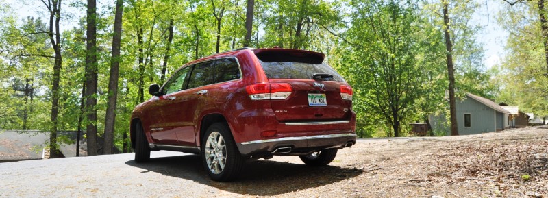 Car-Revs-Daily.com Road Test Review - 2014 Jeep Grand Cherokee Summit V6 17