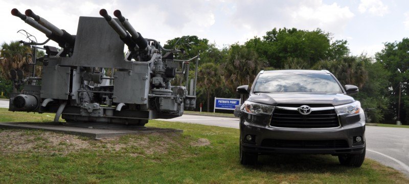 Car-Revs-Daily.com Road Test Review - 2014 Toyota Highlander XLE V6 52