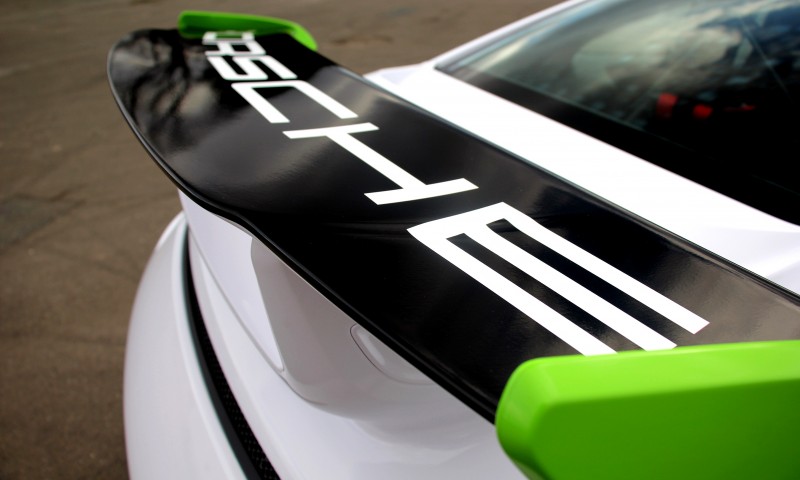FOSTLA.de Shows Artful Porsche 911 GT3 Foil Wrap Design and Execution 5