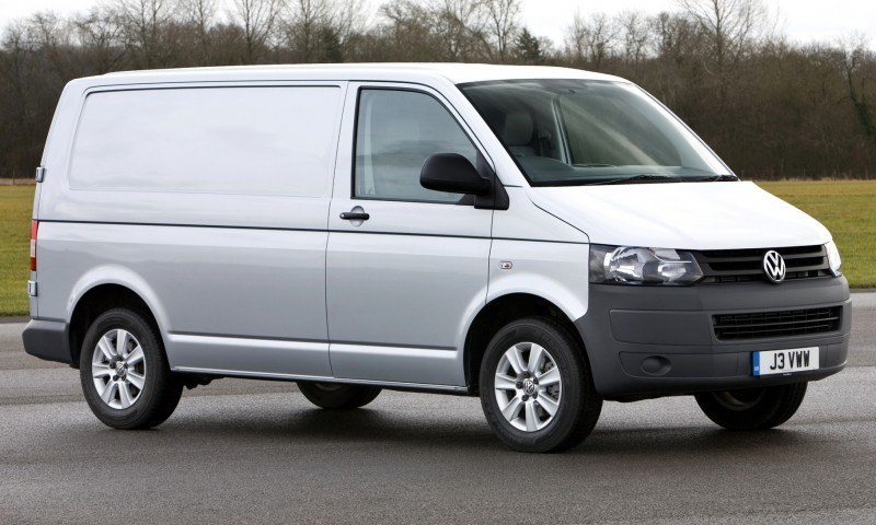 Happy B-Day to the Volkswagen Minibus and Transporter! Work Van Legend Turns 60 in UK This Year 18
