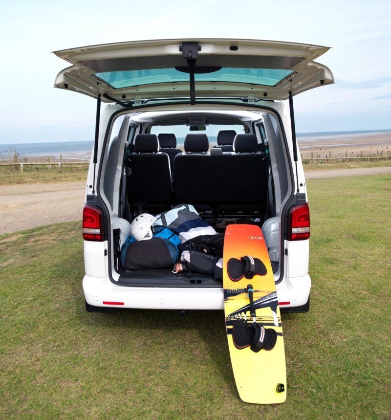 Happy B-Day to the Volkswagen Minibus and Transporter! Work Van Legend Turns 60 in UK This Year 28