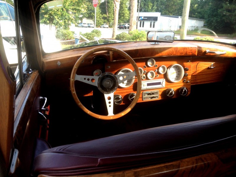 Iconic Classic - 1959 JAGUAR Mark IX Is Blue-Blood Royalty With Most Divine Cabin of the 1950s 18