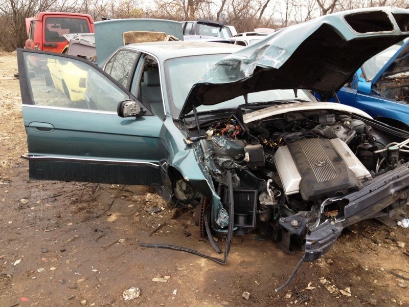 Junkyard Jems - The Europeans - Saab, Opel, Triumph, Mercedes, Fiat, Alfa, MG, BMW... and Lada 83