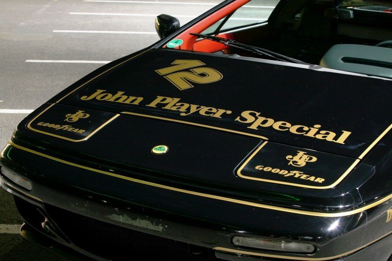 Lotus Esprit in Ayrton Senna JPS Livery by CAMSHAFT 10