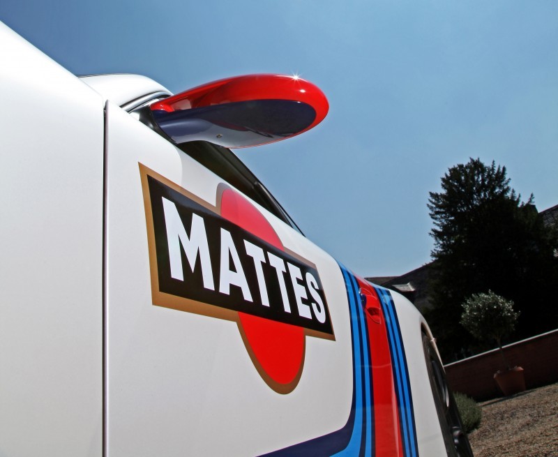 Martini-style Racing Livery by CAM SHAFT for the Porsche 911 GT3 6