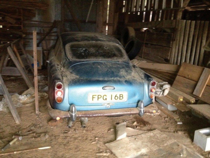 RM Auctions Monterey 2014 Preview - 1961 Aston-Martin DB4 Lost by Castrol Ltd, Found By You 25