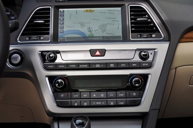Road Test Review - 2015 Hyundai Sonata - INTERIOR Focus - 2.4L Limited 34