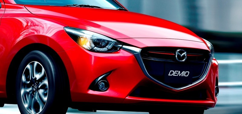 mazda2_cut006_mjo_high_de_soul_red