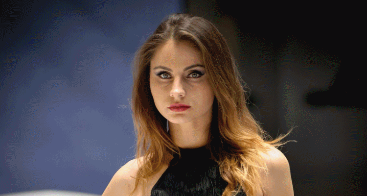 geneva 2014 showfloor series booth babes teach masterclass in