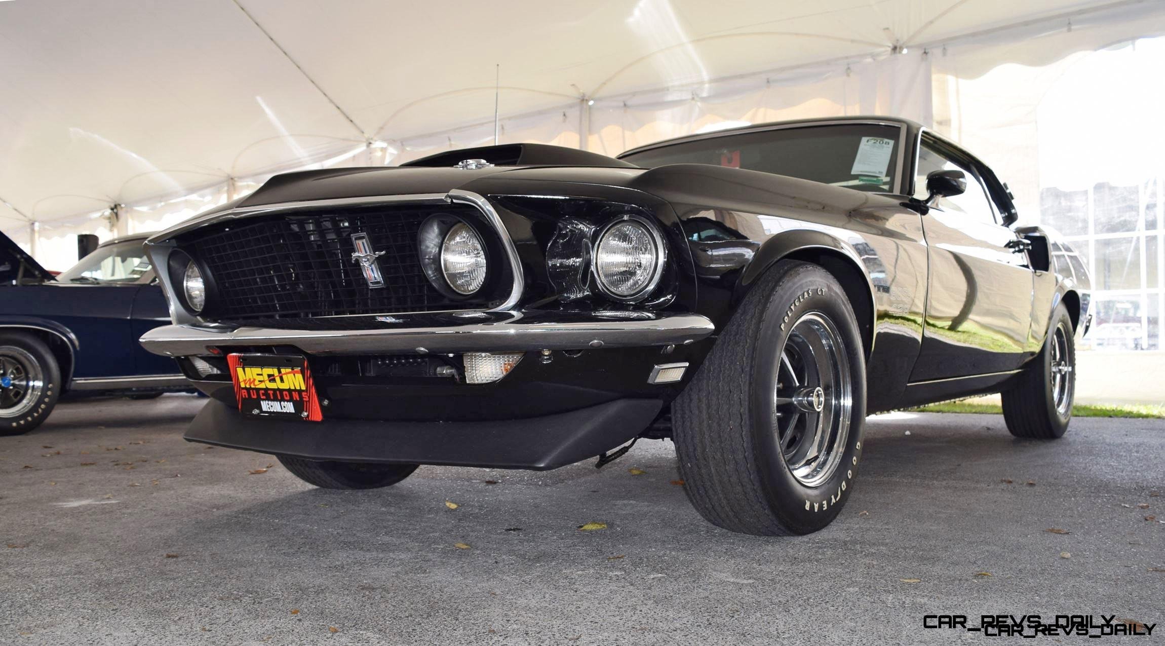 1969 Ford Mustang BOSS 429 in Raven Black 28