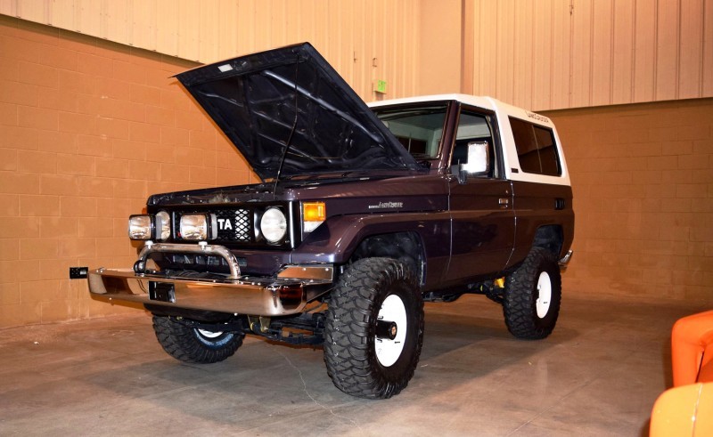 1987 Toyota BJ-74 Land Cruiser RHD TURBO Automatic with White FRP TOP 1