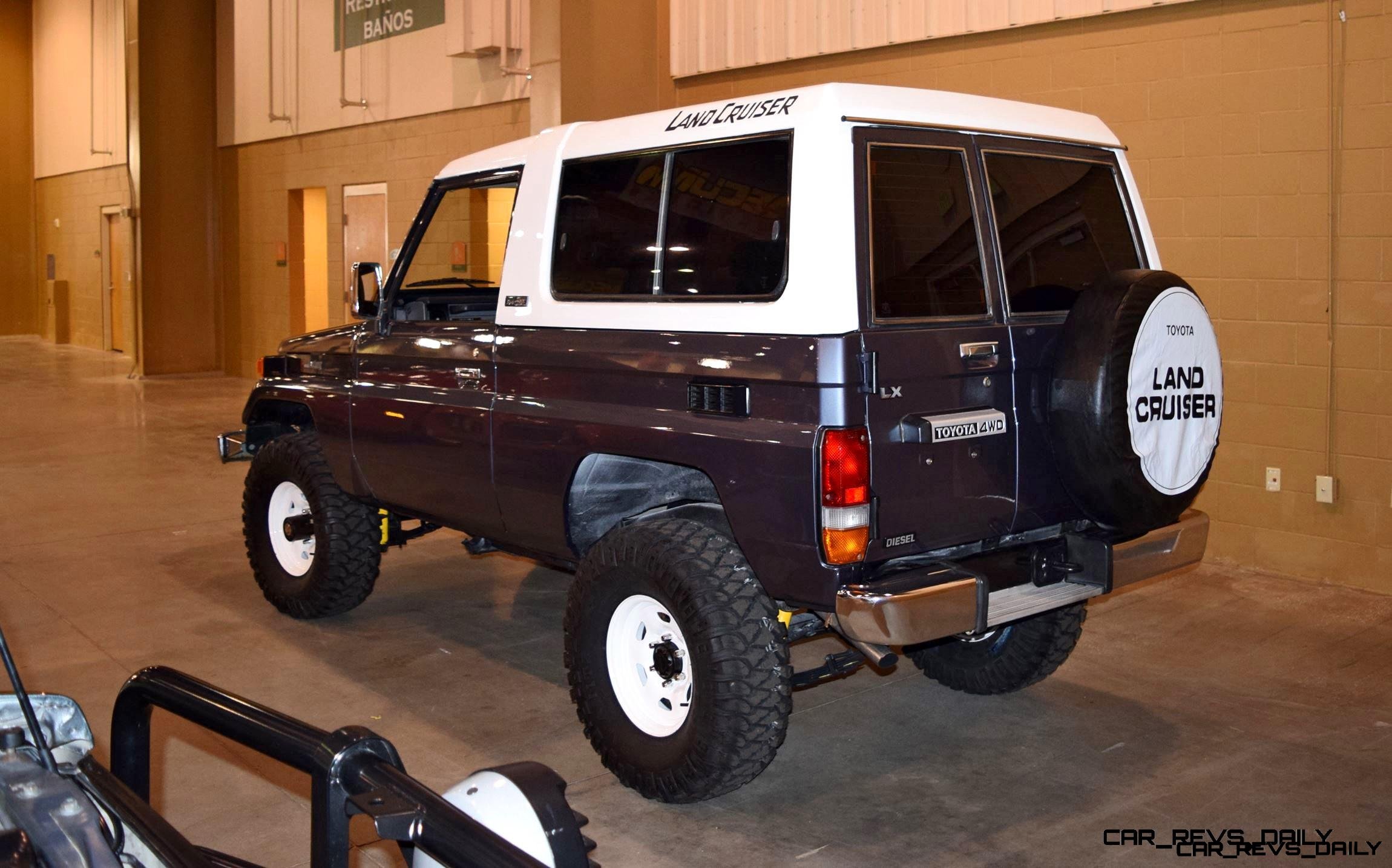 1987 Toyota BJ-74 Land Cruiser RHD TURBO Automatic with White FRP TOP 15