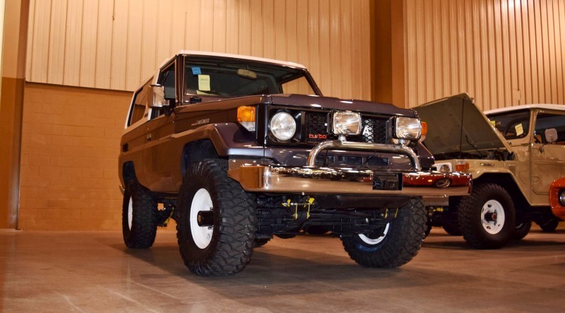 1987 Toyota BJ-74 Land Cruiser RHD TURBO Automatic with White FRP TOP 5