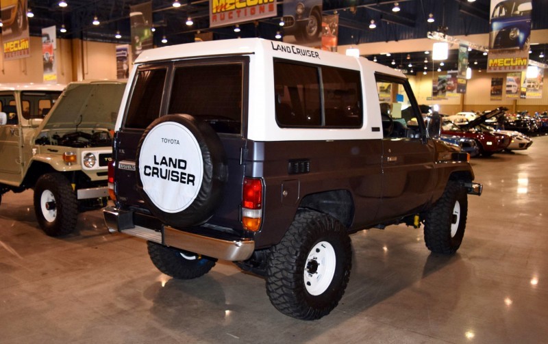 1987 Toyota BJ-74 Land Cruiser RHD TURBO Automatic with White FRP TOP 9