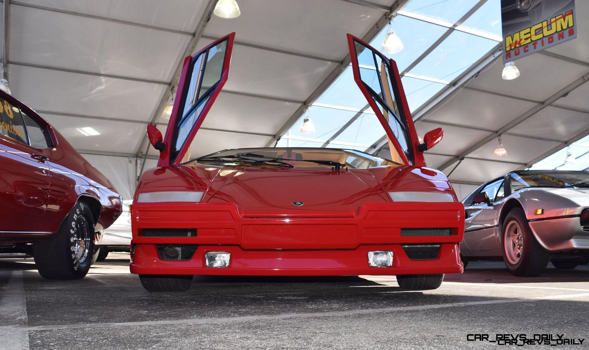 1989 Lamborghini COUNTACH 25th Anniversary Edition  9