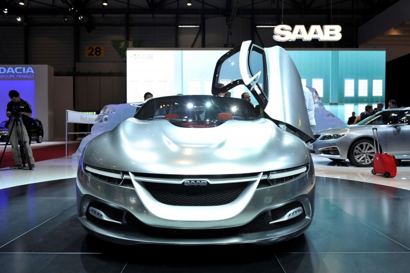 2011 SAAB PhoeniX 2