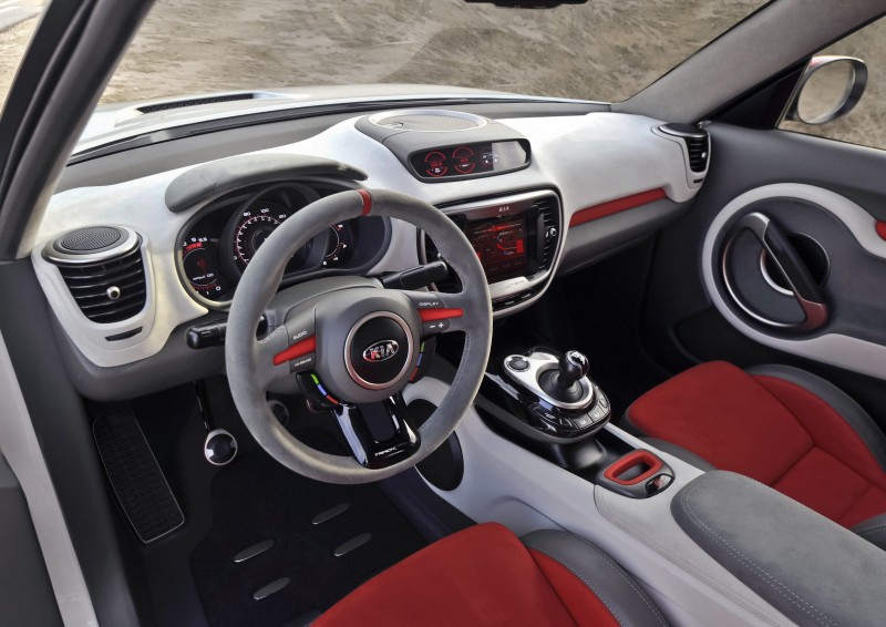 2012 Kia Trackster Concept 17