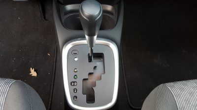 Toyota Yaris shifter