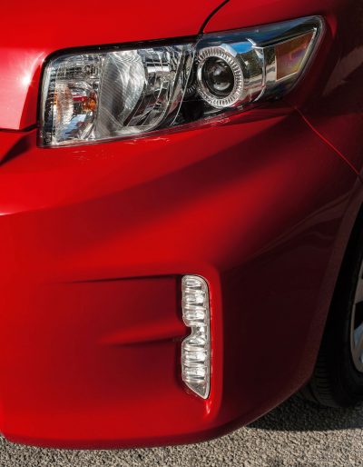 2014 Scion xB Red 8