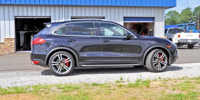 2014 Porsche Cayenne Turbo 15