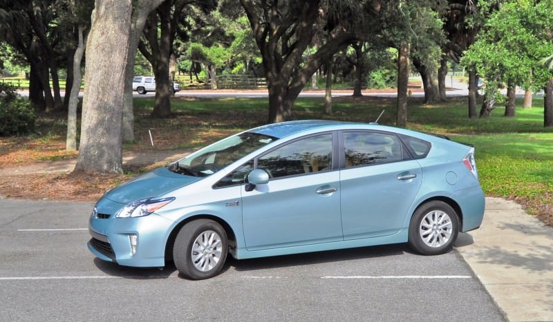 2014 Toyota Prius Plug-in Hybrid 103