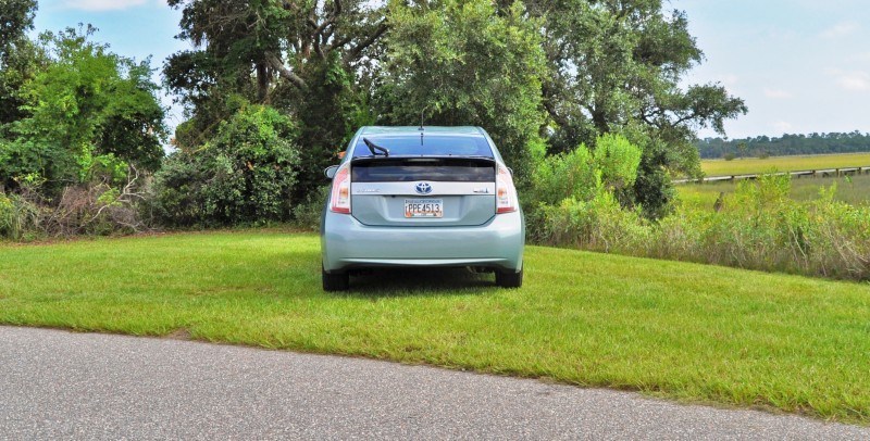 2014 Toyota Prius Plug-in Hybrid 70