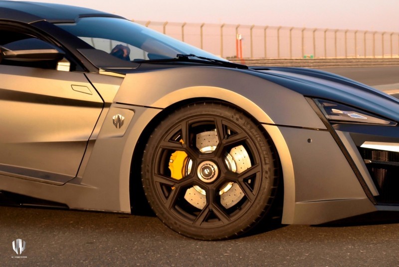 2014 W Motors Lykan Hypersport in 40+ Amazing New Wallpapers, Including MegaLux Interior 18