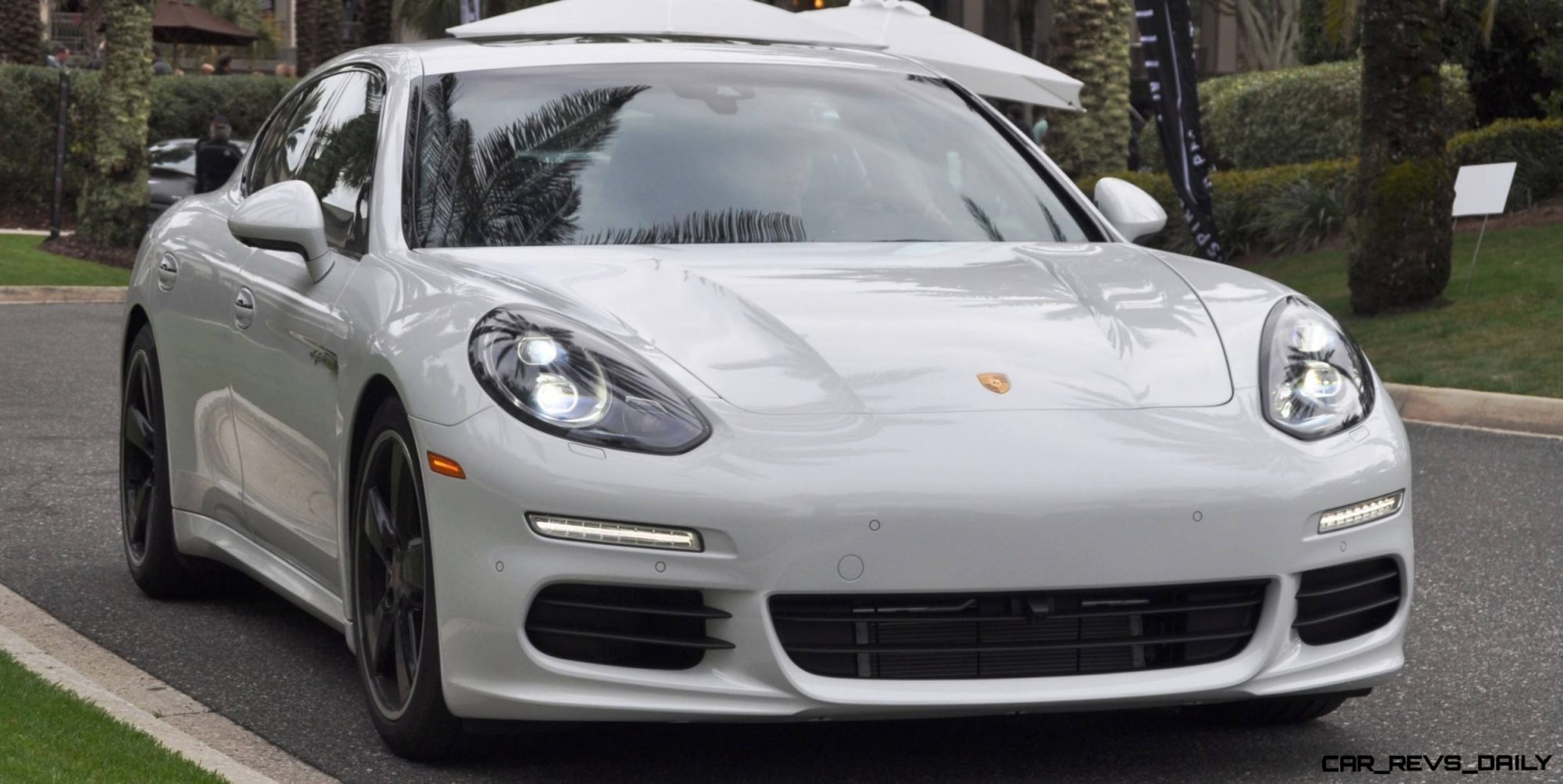 2014 Porsche Panamera S E-Hybrid -- 30 Real-Life Photos -- Live Configurator Link + 80 Images of Options, All Colors and All Wheels 93