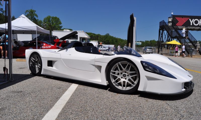 Car-Revs-Daily