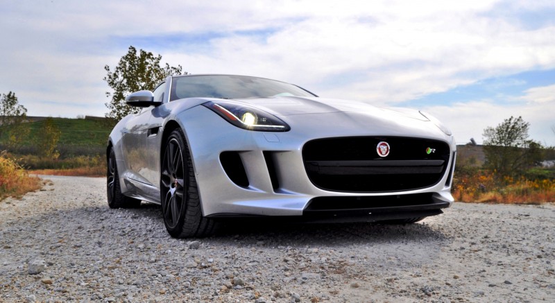 2015 JAGUAR F-Type R Coupe12