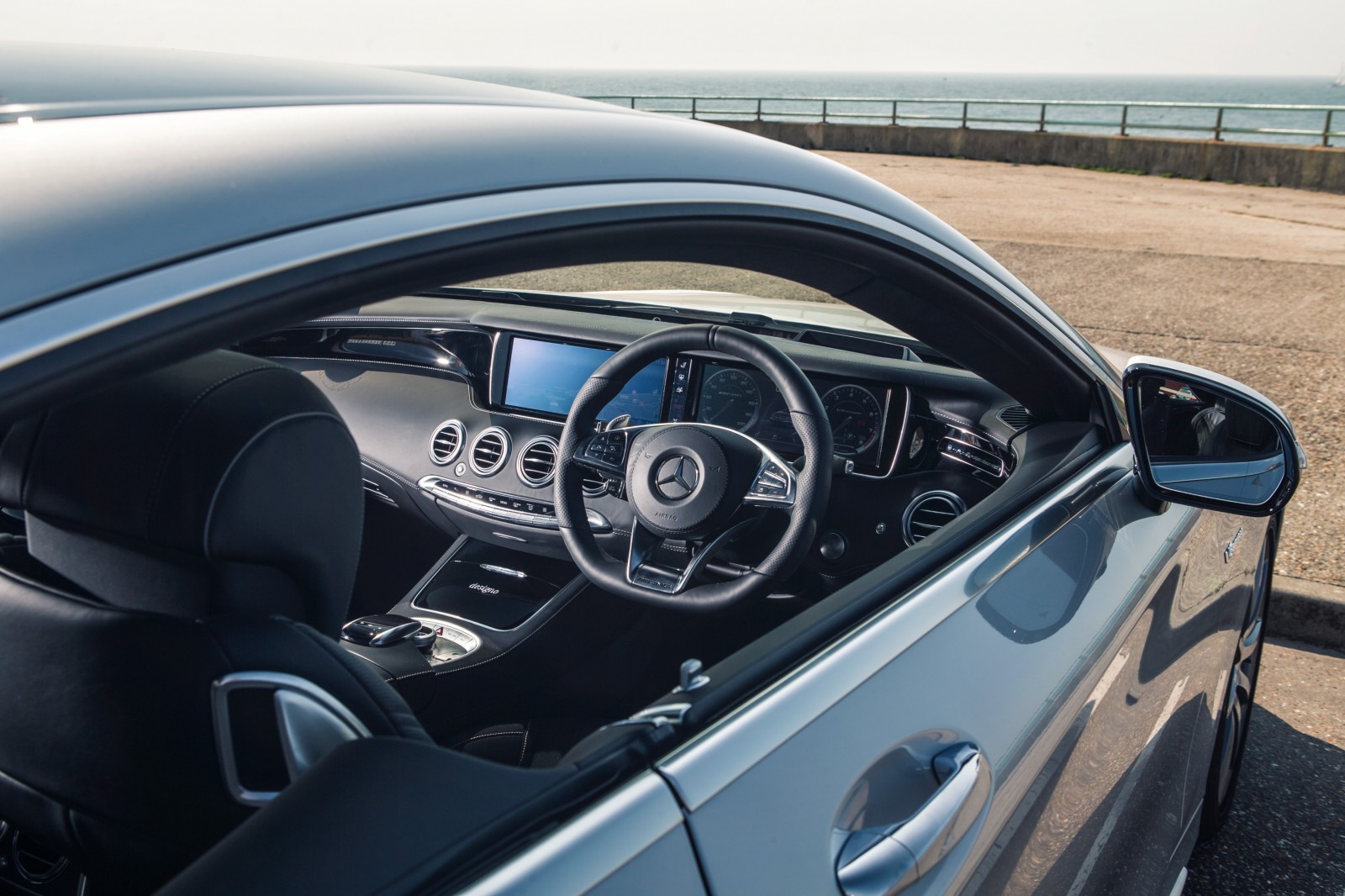 Mercedes Benz s63 Coupe салон