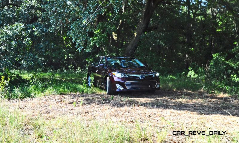 Road Test Review - 2015 Toyota Avalon Hybrid 13