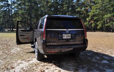 2015 Cadillac Escalade Luxury AWD 42
