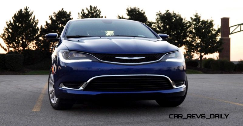 2015-Chrysler-200-Limited-3s