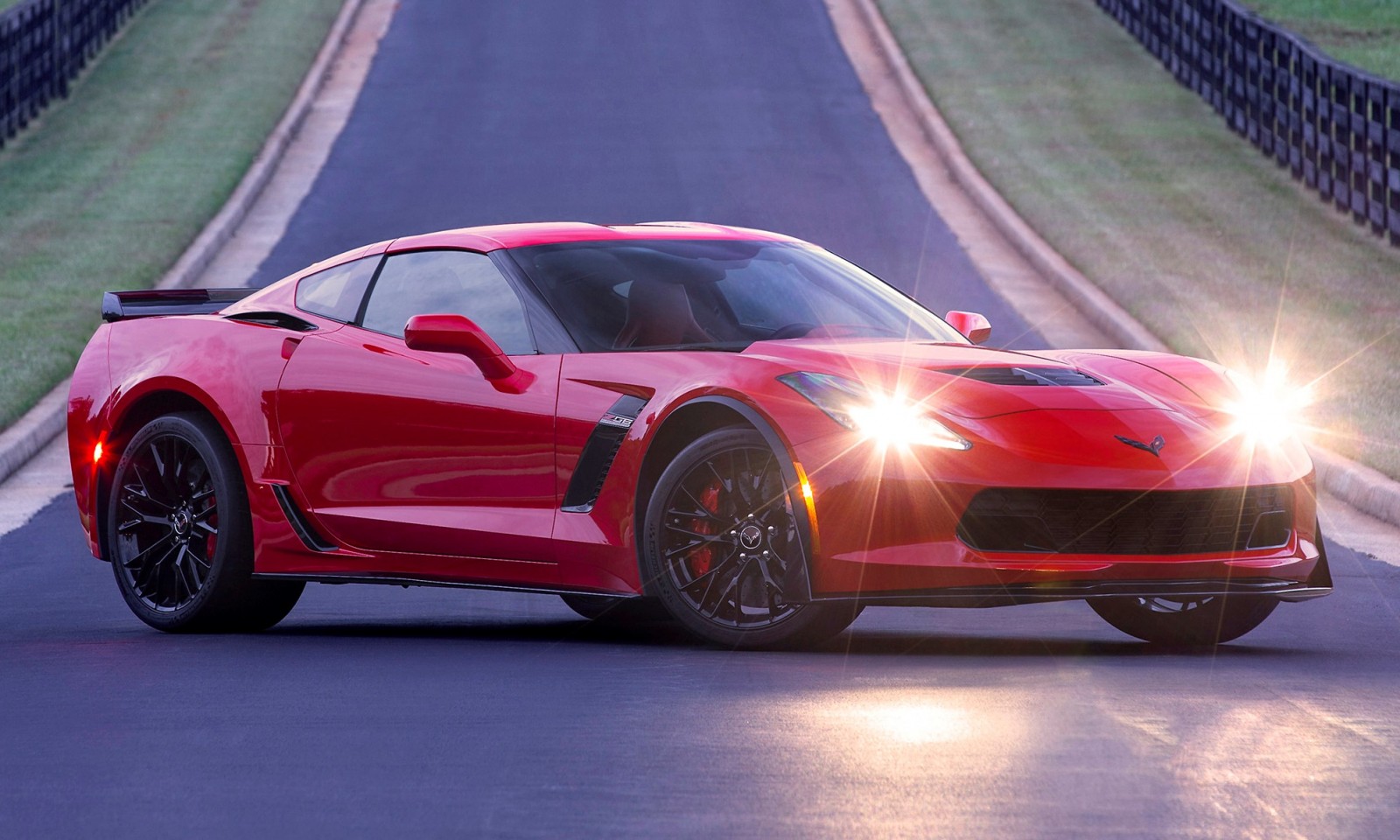 Chevrolet Corvette Hero Edition