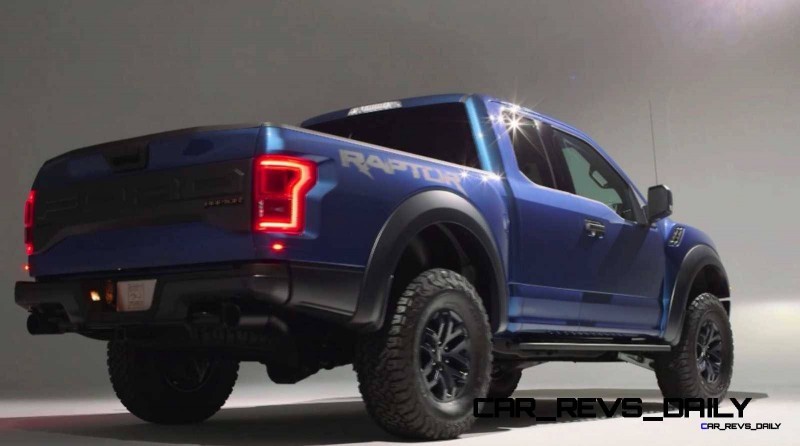 2017 Ford F-150 RAPTOR Studio Stills 23