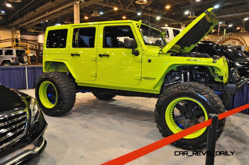 Houston Auto Show Customs - Top 10 LIFTED TRUCKS 18