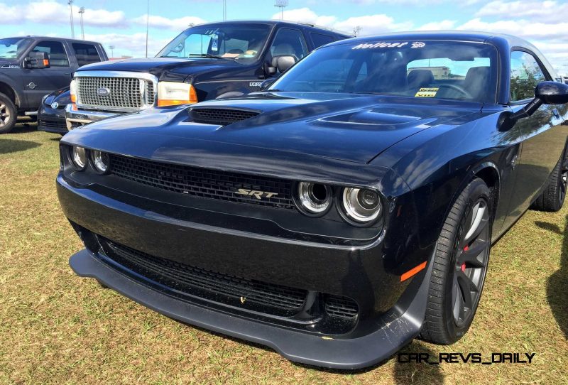 2015 Dodge Challenger SRT Hellcat 34