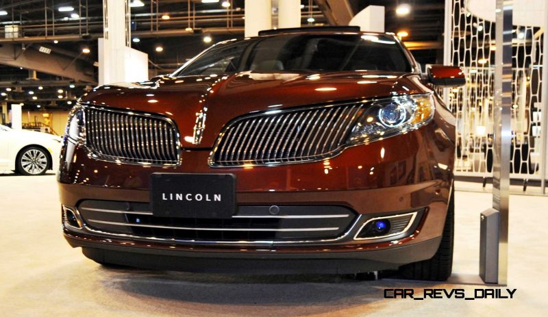 2015 Lincoln MKS 12