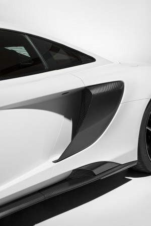 2015 McLaren 675LT 22