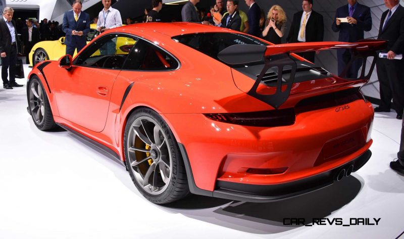 2015 Porsche 911 GT3 RS 13