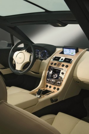 2006 Aston Martin Rapide Concept  11