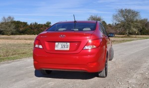 2015 Hyundai Accent GLS Sedan 34