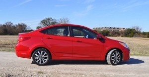 2015 Hyundai Accent GLS Sedan 37