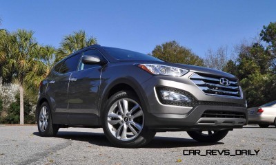 2015-Hyundai-Santa-Fe-Sport-2
