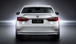 2016 Lexus ES 12
