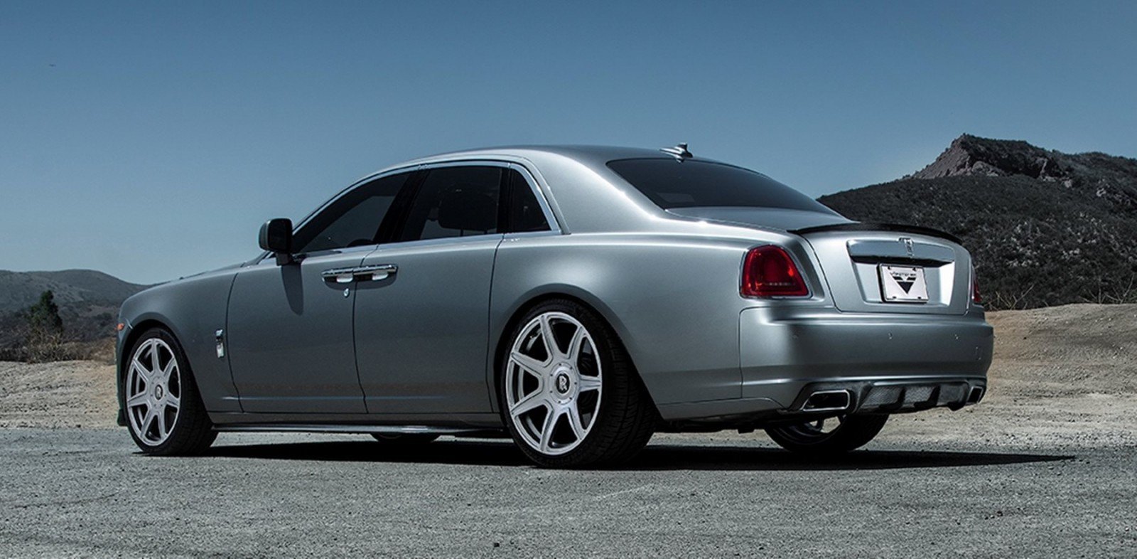 Mansory Rolls Royce Ghost v12