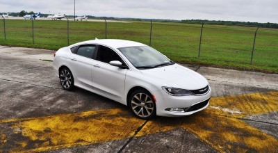 2015 Chrysler 200C V6 35