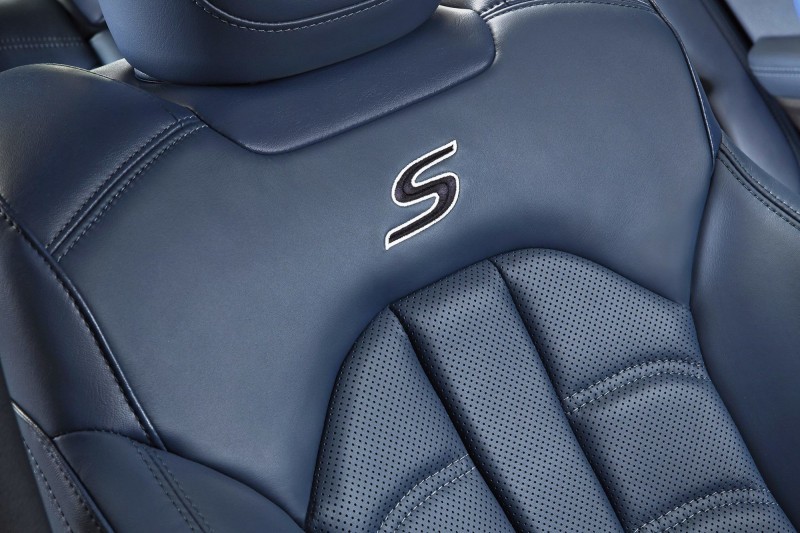 2015 Chrysler 200 Ambassador Blue Leather interior